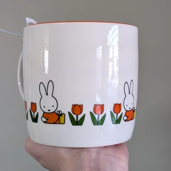 Miffy x Magenta Spring Floral Miffy Mug with Wraparound Tulip Design 🌷 - Picture 3 of 6
